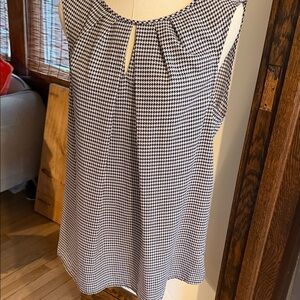Jones New York Black and White Houndstooth Blouse